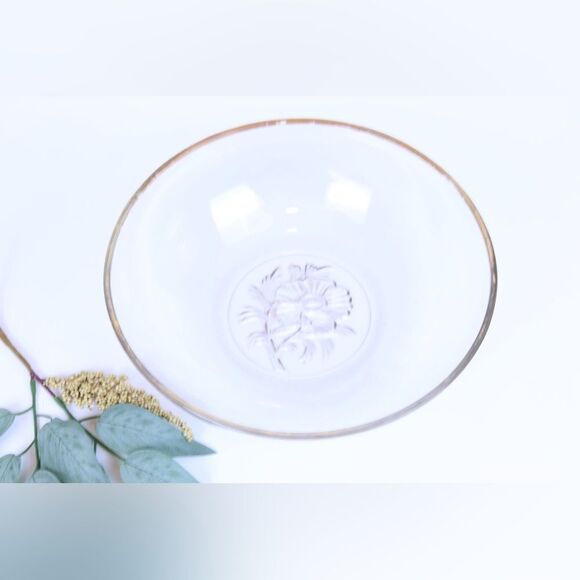 Gailstyn Glass Punch Bowl with 6 shot glasses "It's a Dilly" design w/gold rim - Picture 5 of 8